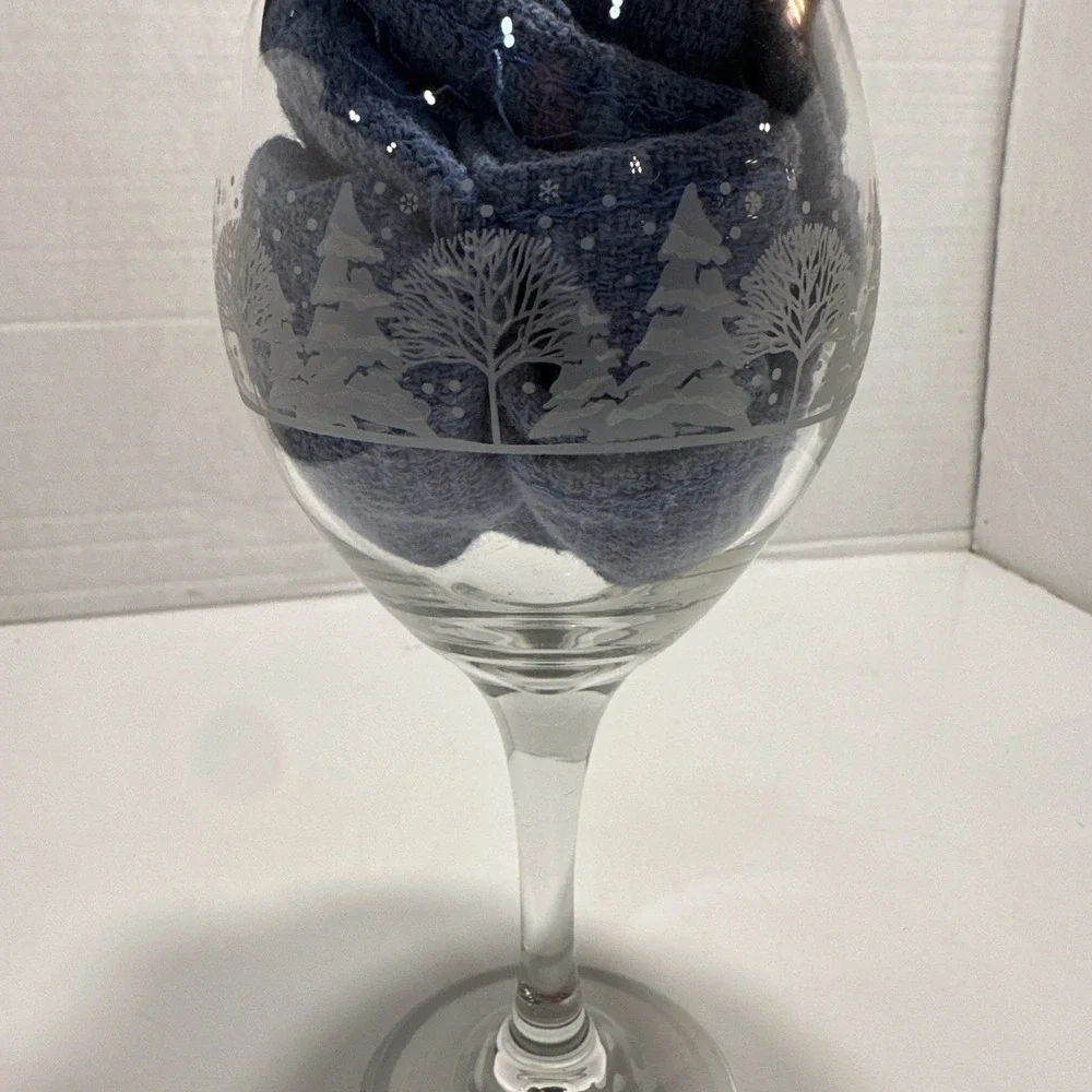 Christmas‎ Etched Crystal Glass Wine Water Stemware Gold Rimmed Glasses-Set of 2